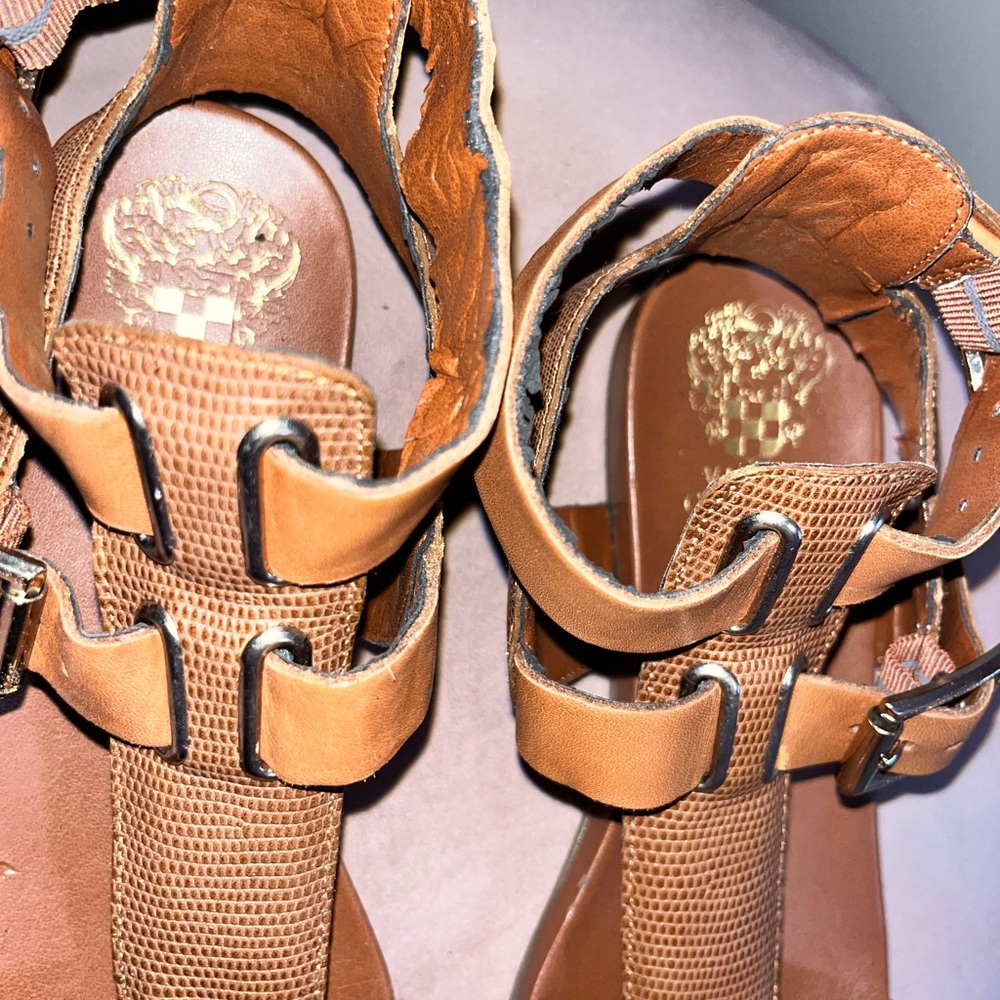 Vince Camuto Women's Brown Leather Sandals - Picture 3 of 9